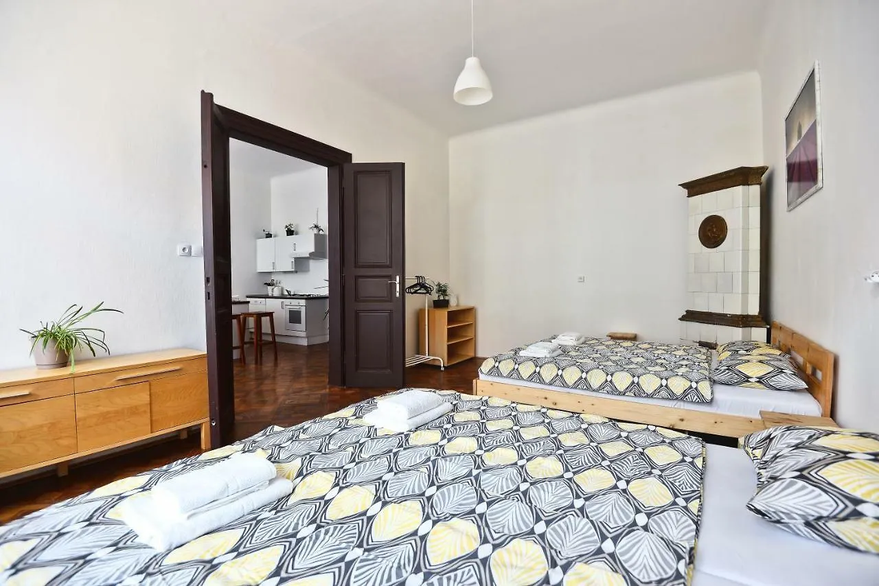 Spacious Cozy Apartments In Centre 프라하 0*,  체코